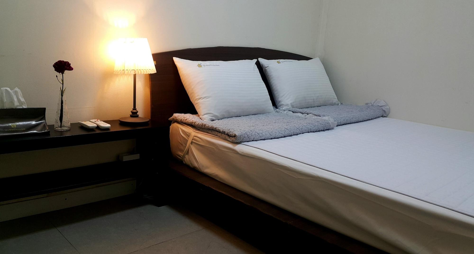 24 Guesthouse Kyunghee University 首爾 外观 照片
