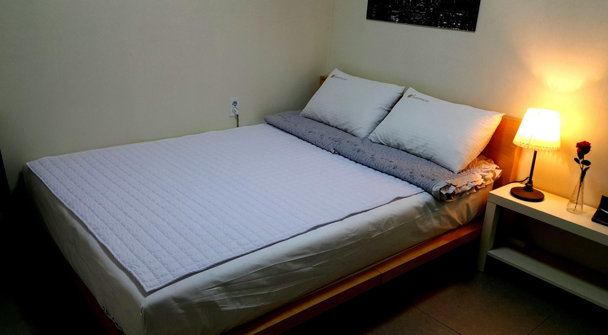 24 Guesthouse Kyunghee University 首爾 外观 照片