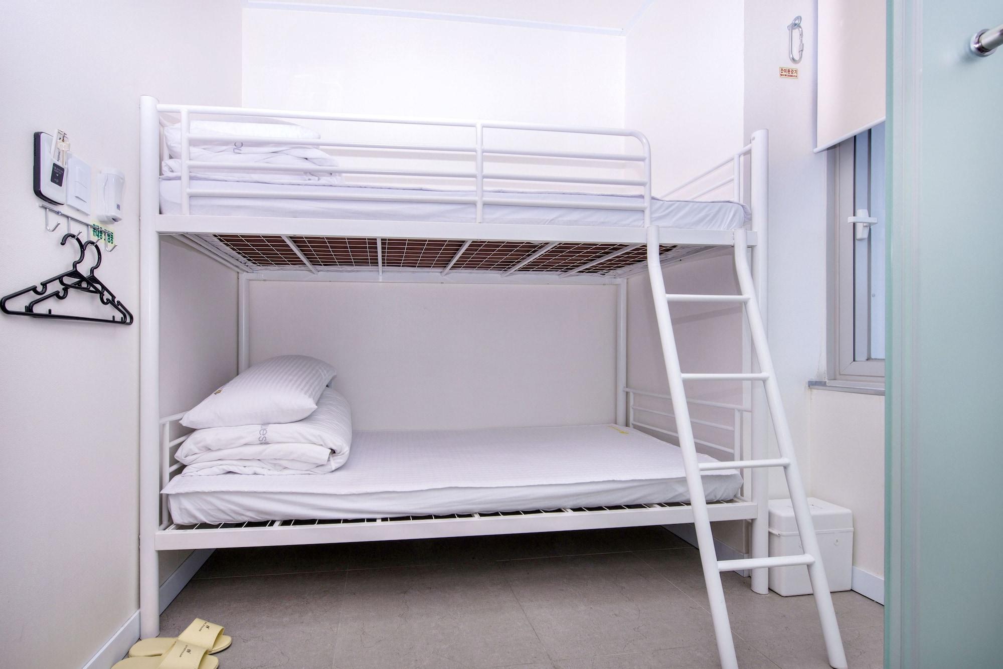 24 Guesthouse Kyunghee University 首爾 外观 照片