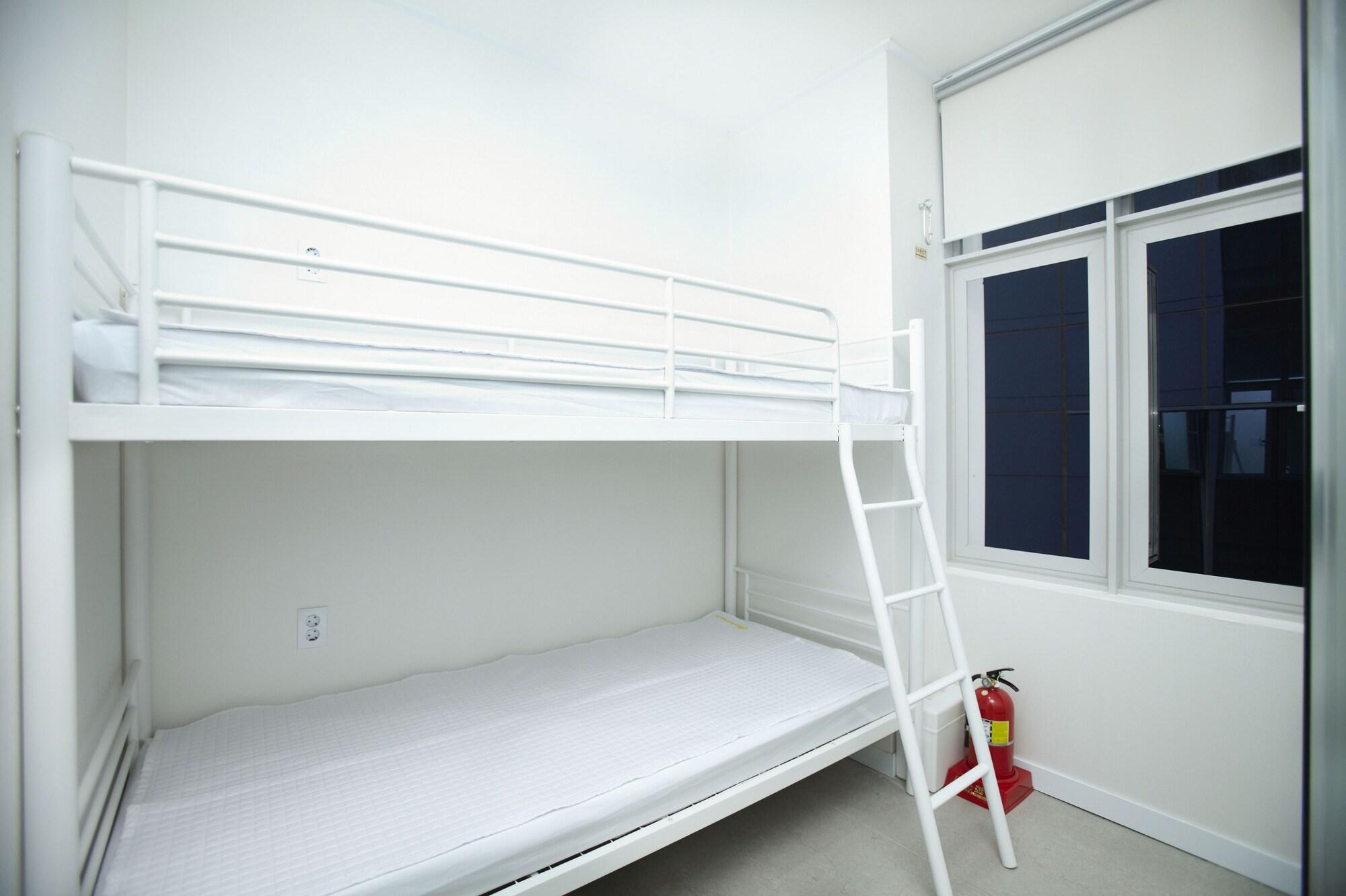 24 Guesthouse Kyunghee University 首爾 外观 照片