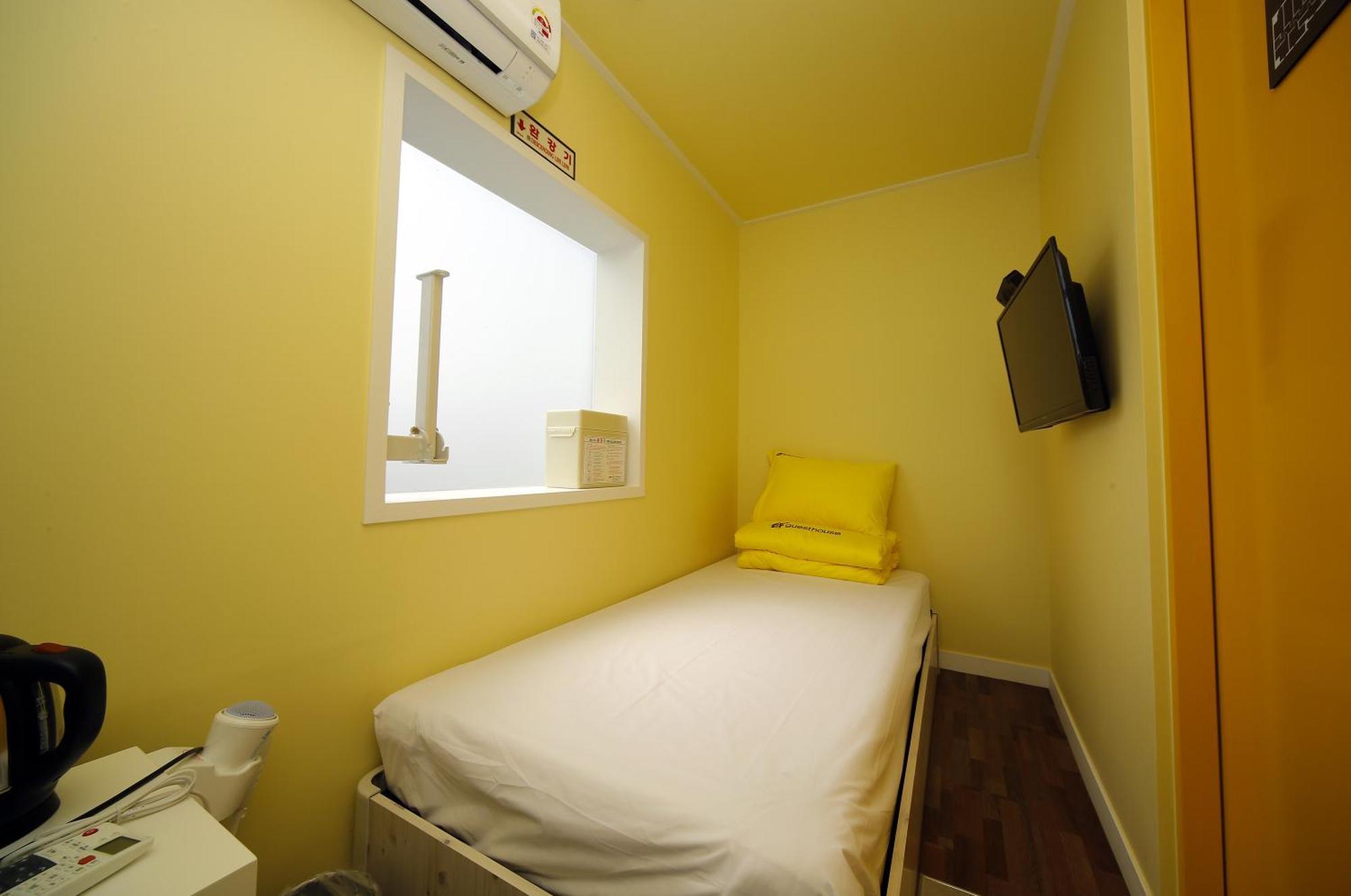 24 Guesthouse Kyunghee University 首爾 客房 照片